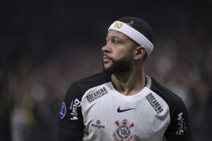 Memphis Depay pronkt in nieuwe nummer met zijn invloed bij Corinthians: 'Duurde me zes maanden'