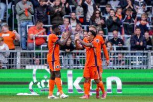 TV-gids: op deze zender kijk je live naar het EK onder 21, alle wedstrijden van Jong Oranje voor iedereen gratis