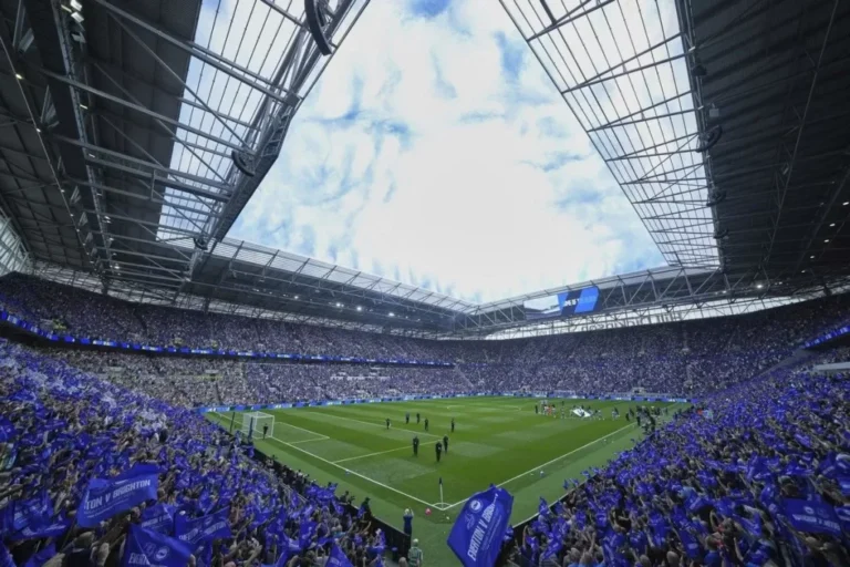 Droomstart in nieuw Everton-stadion: 2-0 op Brighton