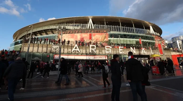 League Cup-avond: koude douche op Anfield, spektakel in Molineux
