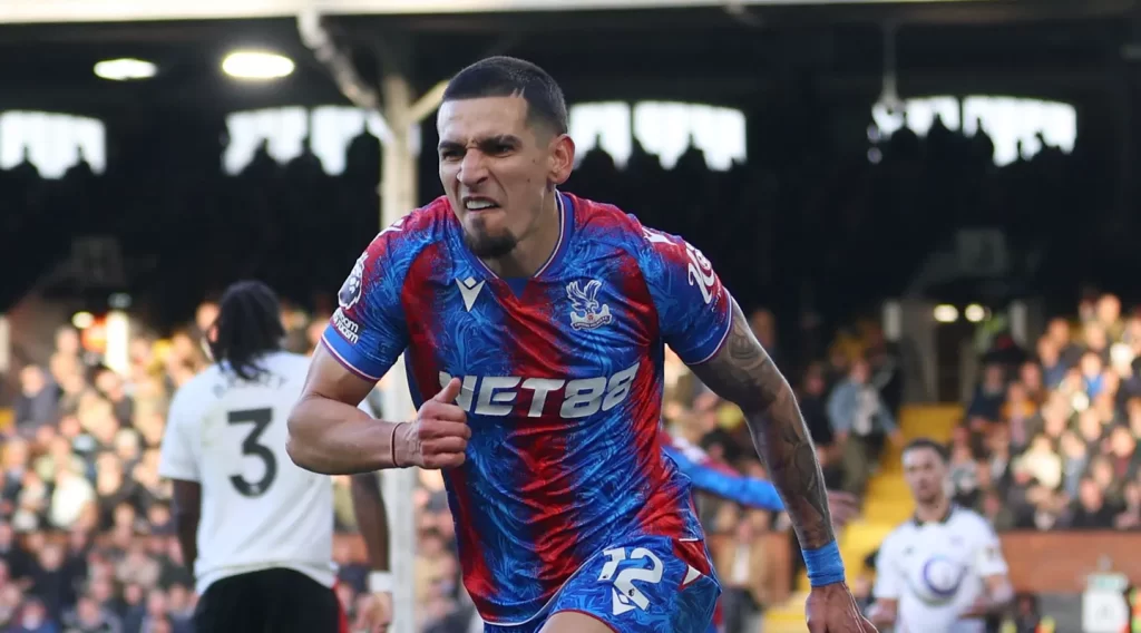 Het zou een droom zijn’ – Daniel Muñoz wil naar Man Utd