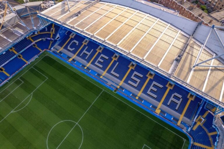 Liam Rosenior nieuwe manager van Chelsea