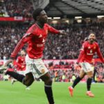 Manchester United wint spektakel tegen Liverpool en grijpt Champions League-ticket