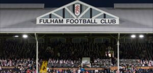 Arbeloa heeft nog twee wedstrijden om zijn baan te redden bij Fulham